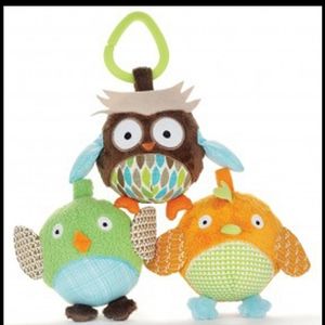 Skip Hop Treetop Friends Ball Trio Toy